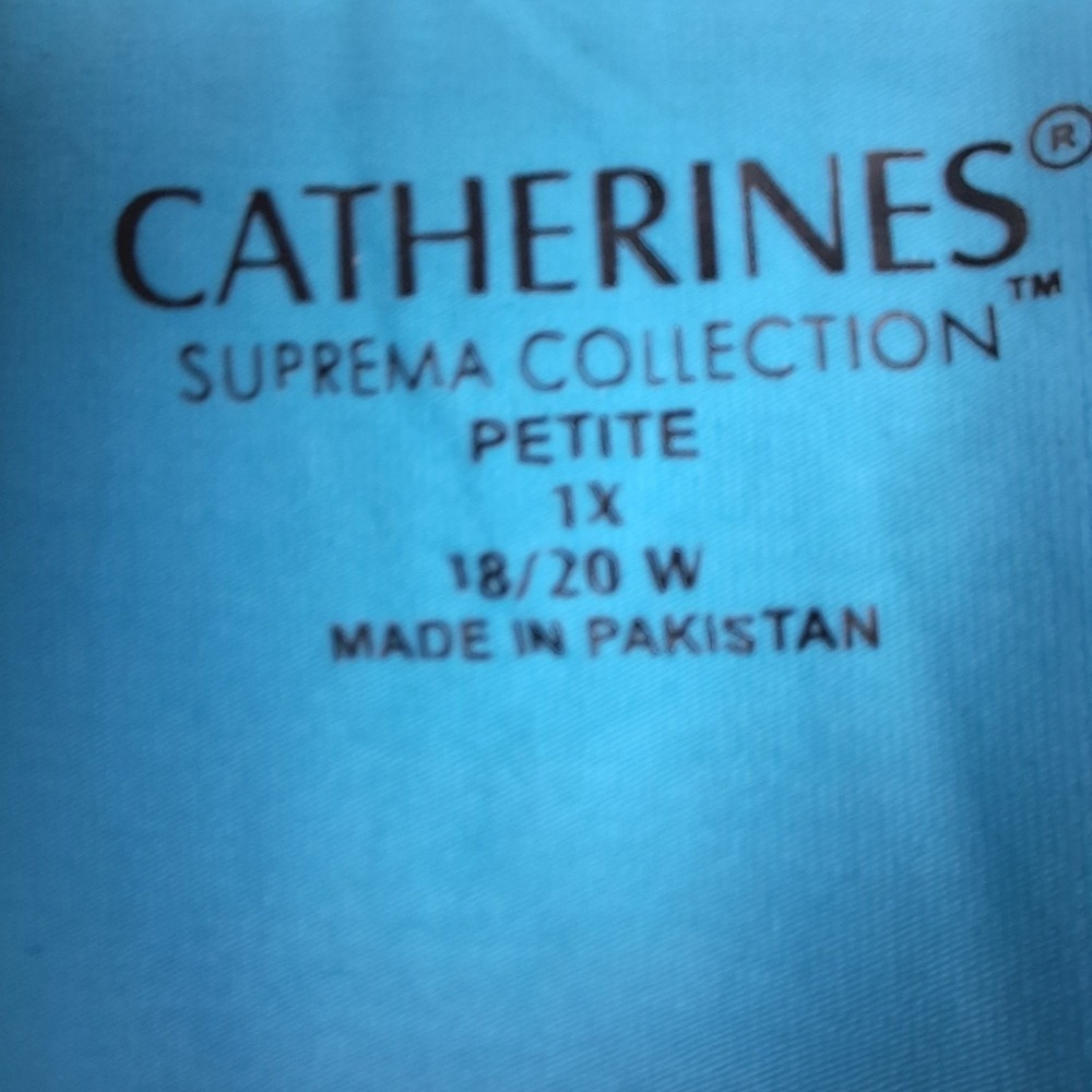 Catherines Top Womens Petite 1X Blue Stretch Pullover‎ Short Sleeve Cutwork Trim - Picture 4 of 10